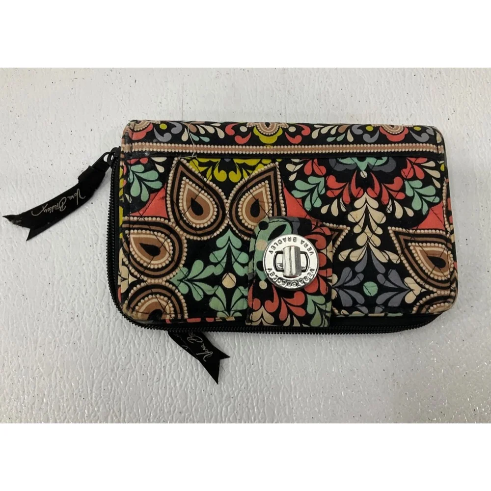 Vera Bradley Womens Multicolor Solid Clutch Wallet Medium Fabric Zip Around